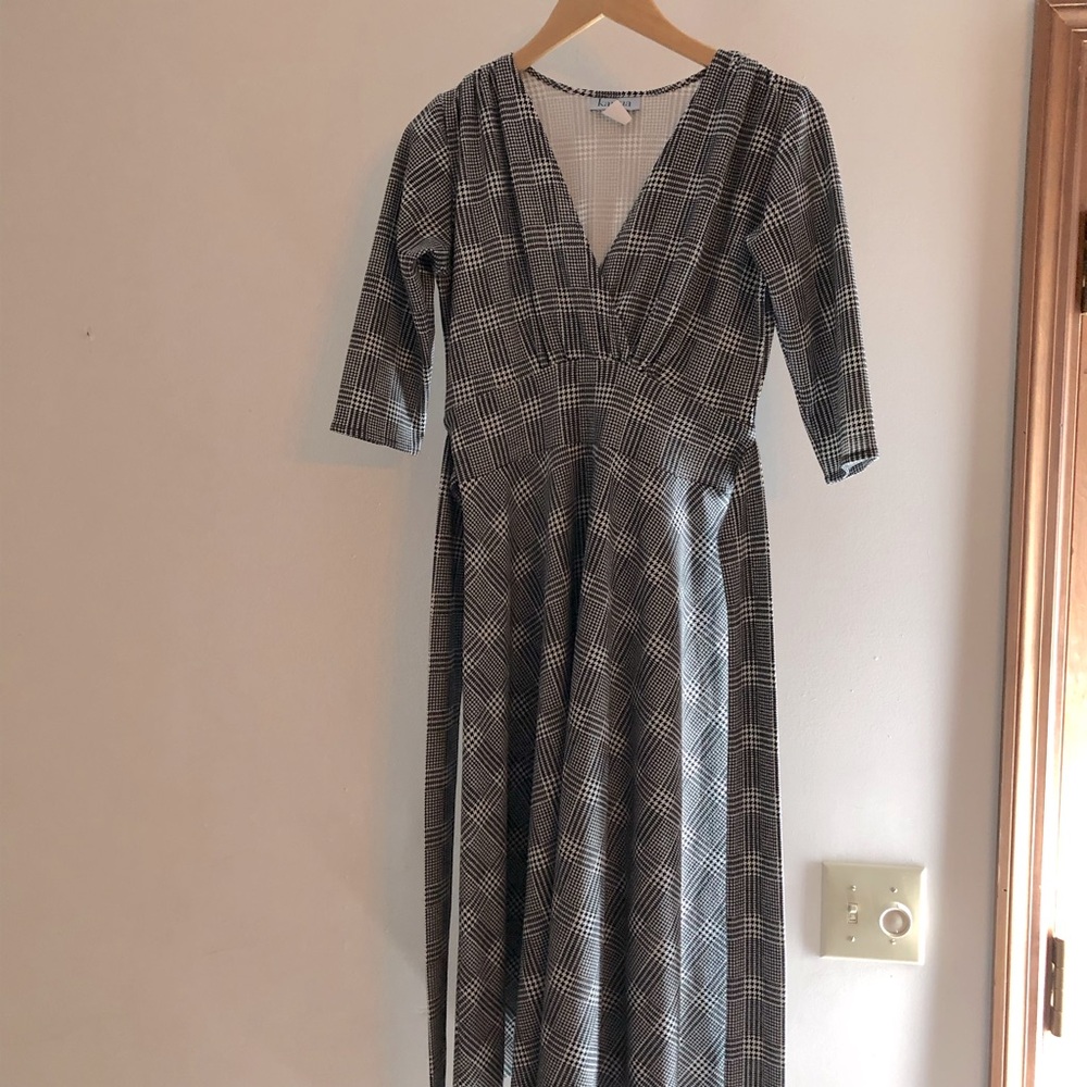 Karina black and white houndstooth dress